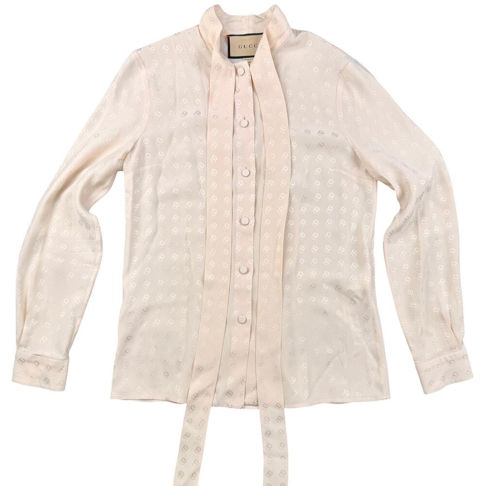Gucci light beige/Ecru GG silk jacquard blouse with a self-tie neck bow Sz 36